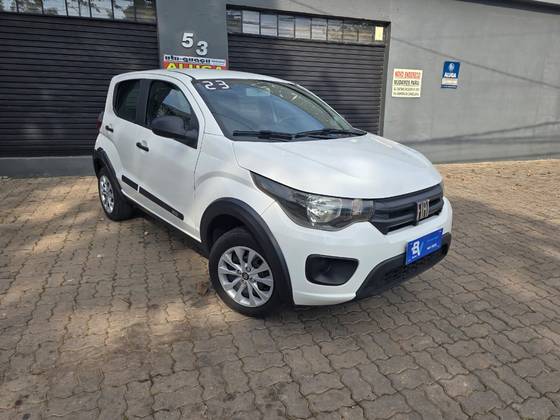 FIAT MOBI 1.0 EVO FLEX LIKE. MANUAL FIAT MOBI 1.0 EVO FLEX LIKE. MANUAL